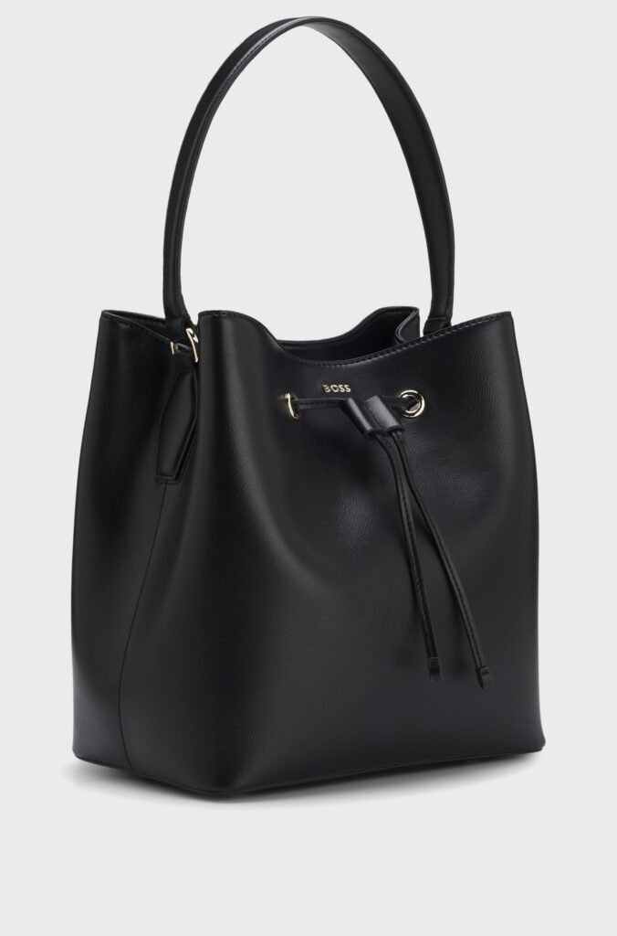 Bucket bag in faux leather