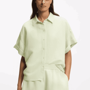 Regular-fit blouse with rolled cuffs